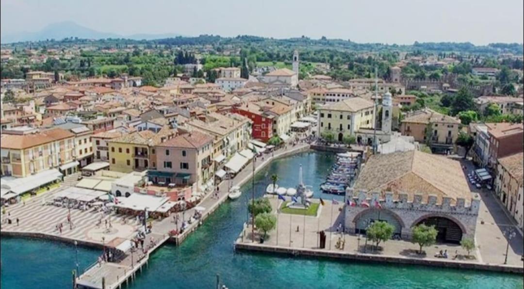 Corte Valesana Lazise Exteriör bild