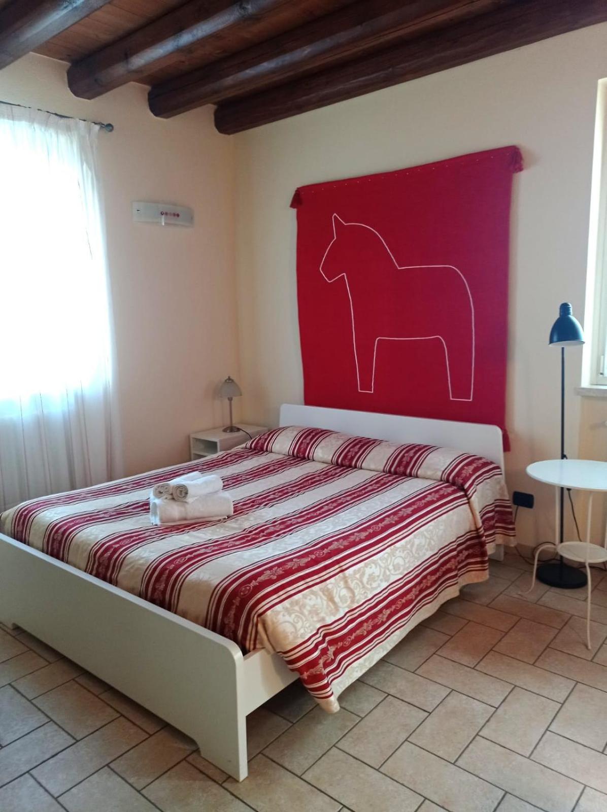 Corte Valesana Lazise Exteriör bild